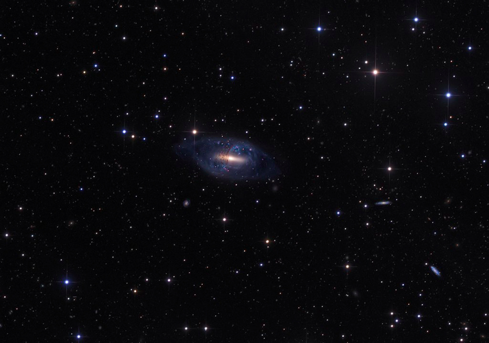 NGC2685 by Ken Crawford http://www.imagingdeepsky.com/Galaxies/NGC2685/NGC2685.htm  - Creative Commons